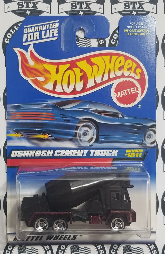 1999-1011 - Oshkosh Cement Truck