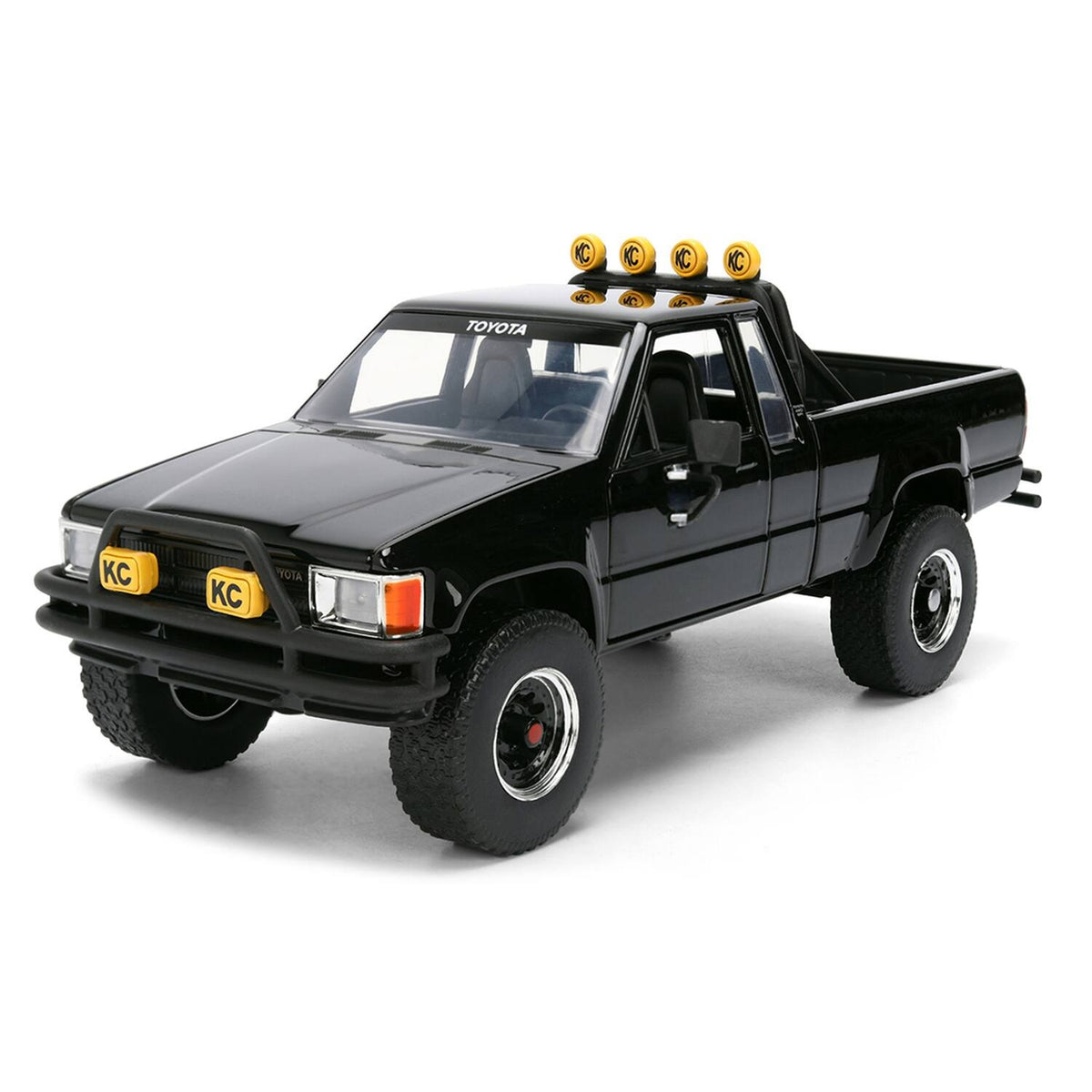 BTTF - 1985 SR5 Pickup with Skateboard