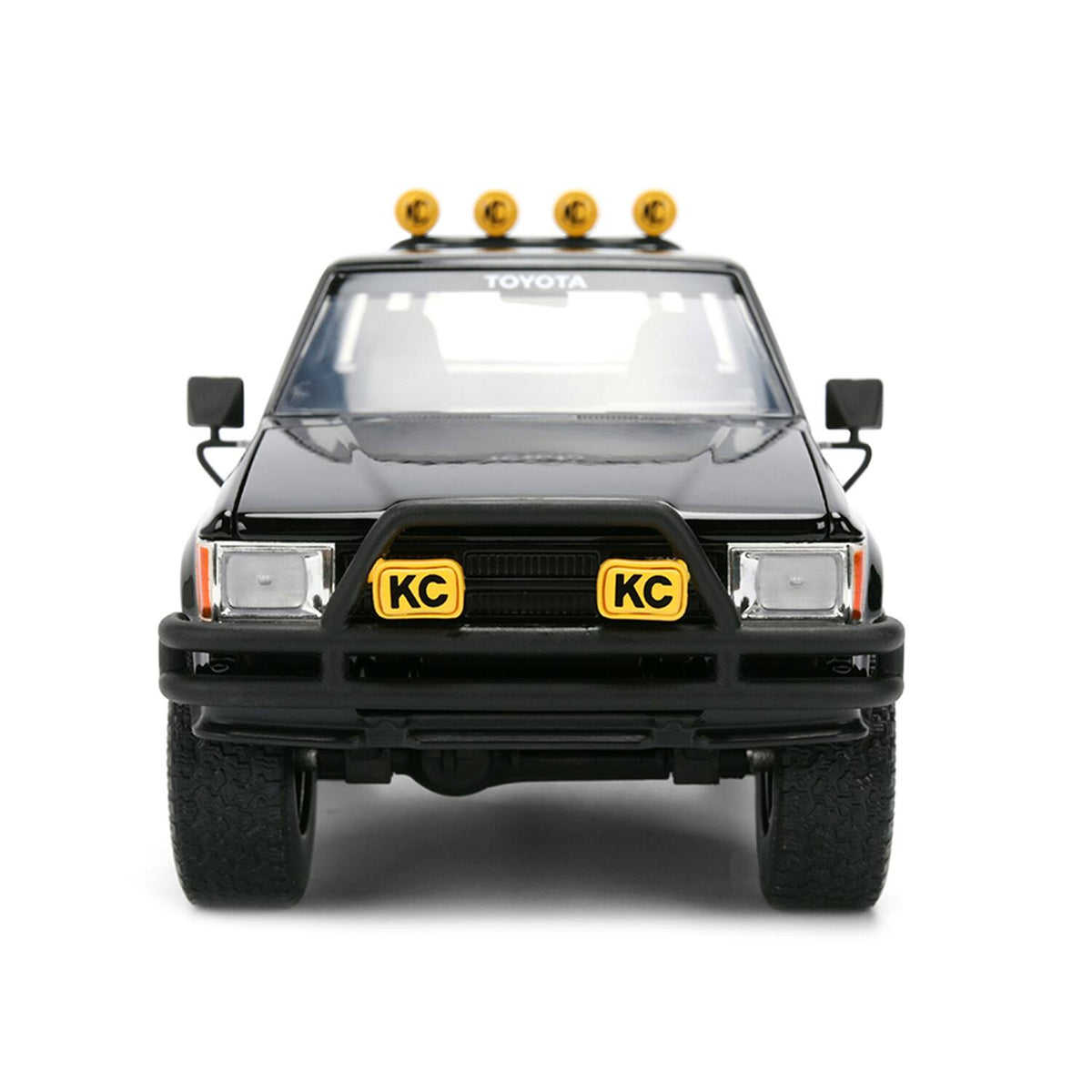 BTTF - 1985 SR5 Pickup with Skateboard