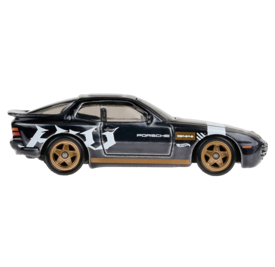 S09 - #31 - '89 Porsche 944 Turbo