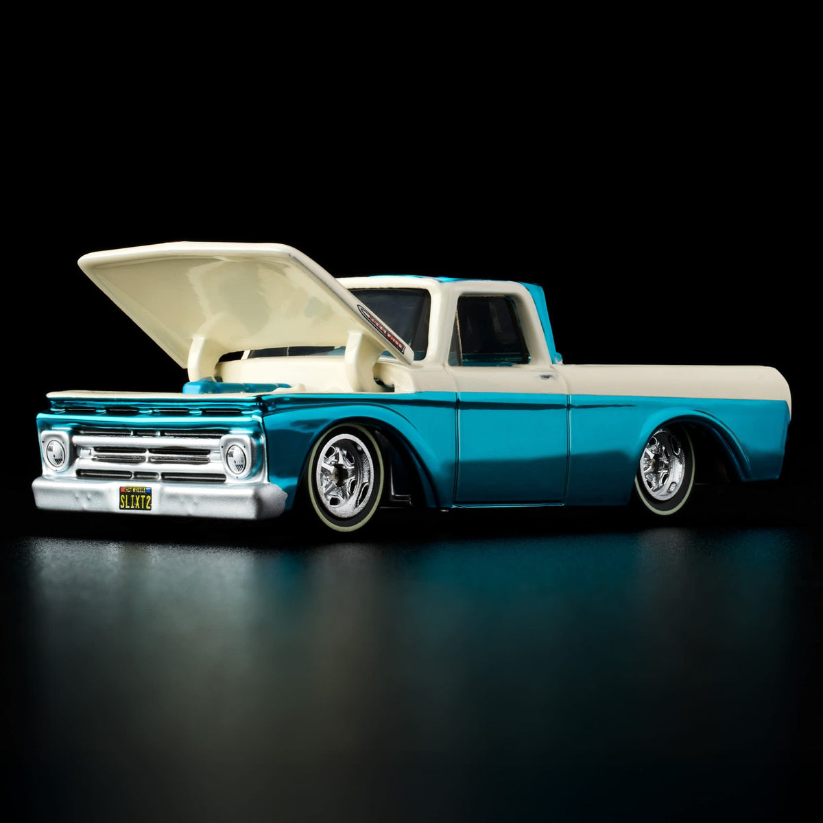 JJY60 - 1962 Ford F-100