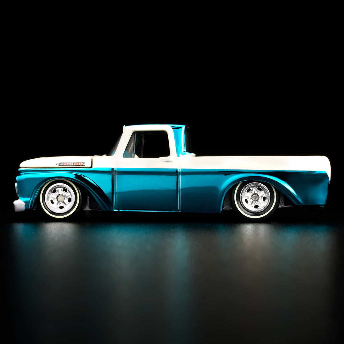 JJY60 - 1962 Ford F-100