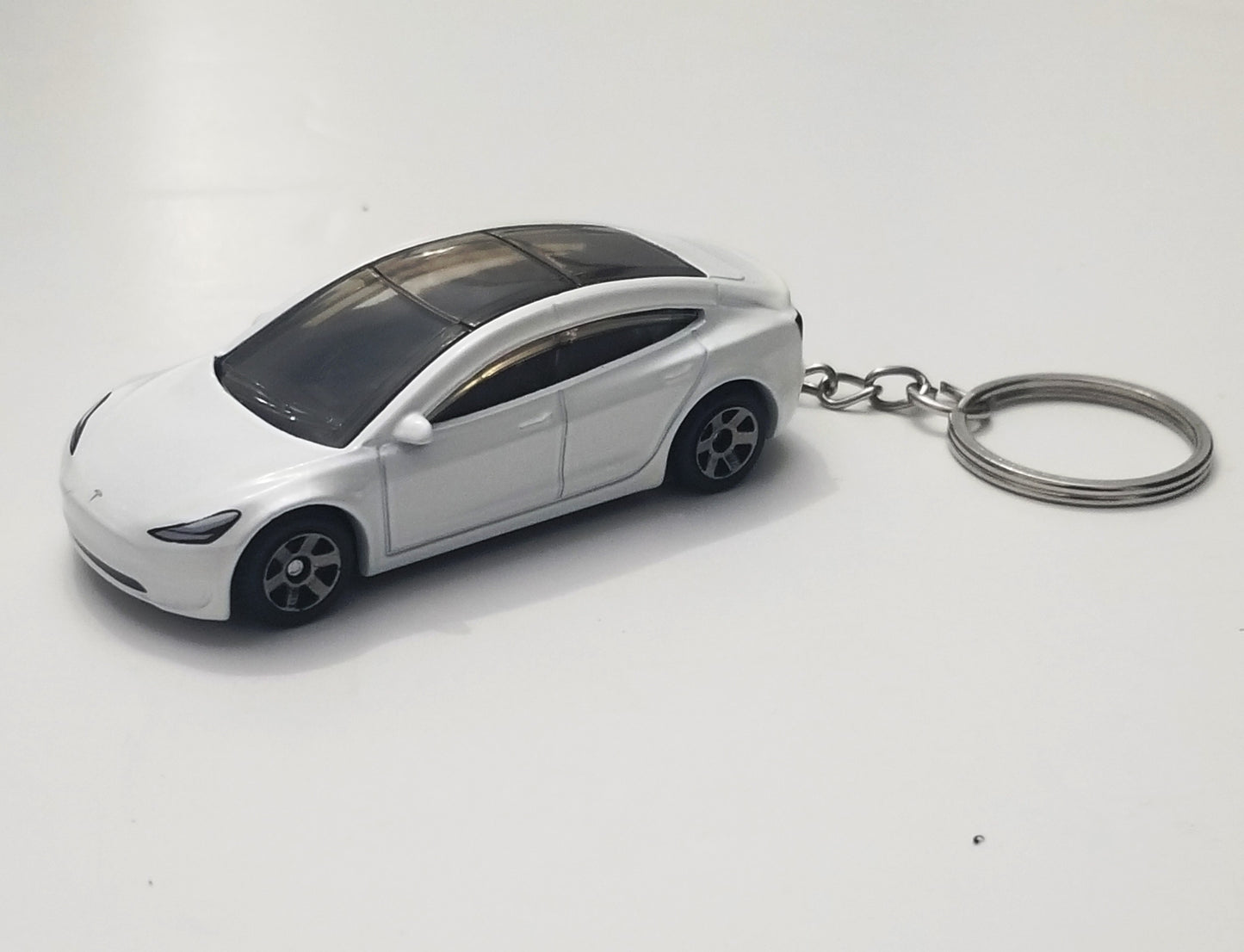 Keychain - Tesla Model 3