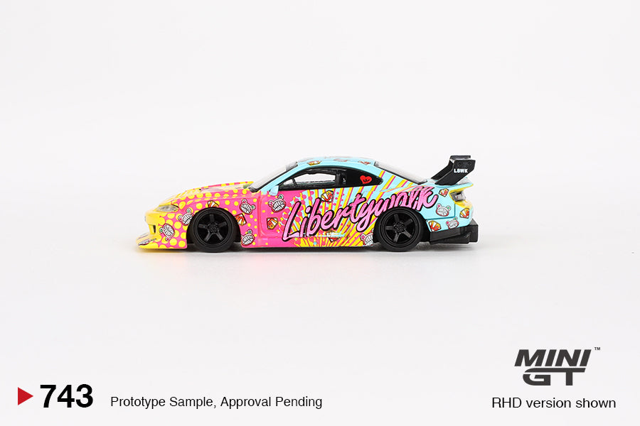 743 - Nissan Silvia (S-15) LB Super Silhouette