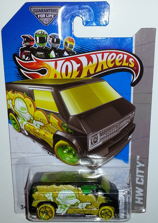 2013-032 - Custom '77 Dodge Van