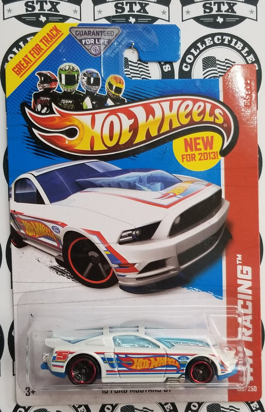 2013-106 - '13 Ford Mustang GT